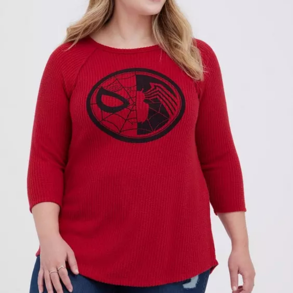 Torrid Sz 5 NWT Marvel Spiderman Icon Waffle Raglan Tee